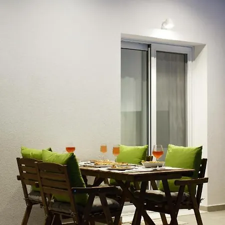 Corfu Garden * Kompitsion